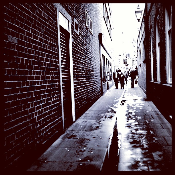 Walking through Gandy Street, #Exeter.